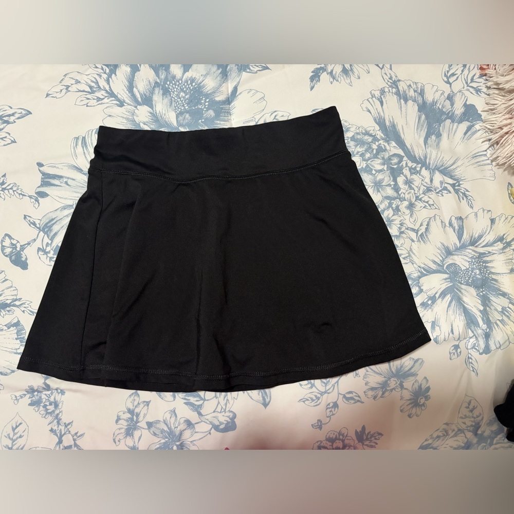 Xersion Women's Classic Black Skort